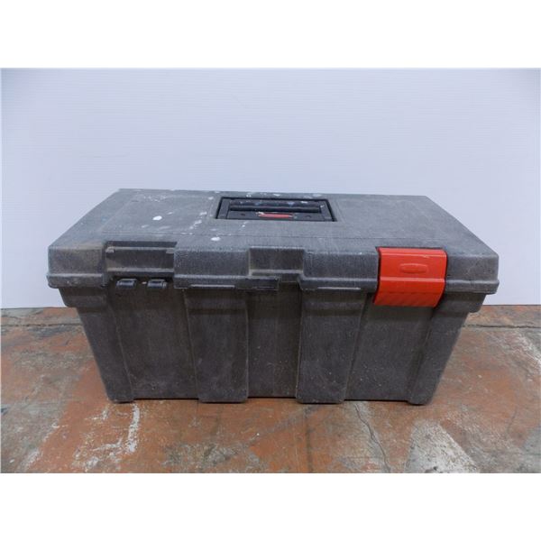 *Rubbermaid tool box