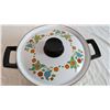 Image 2 : Cooking Pot With lid and flower design