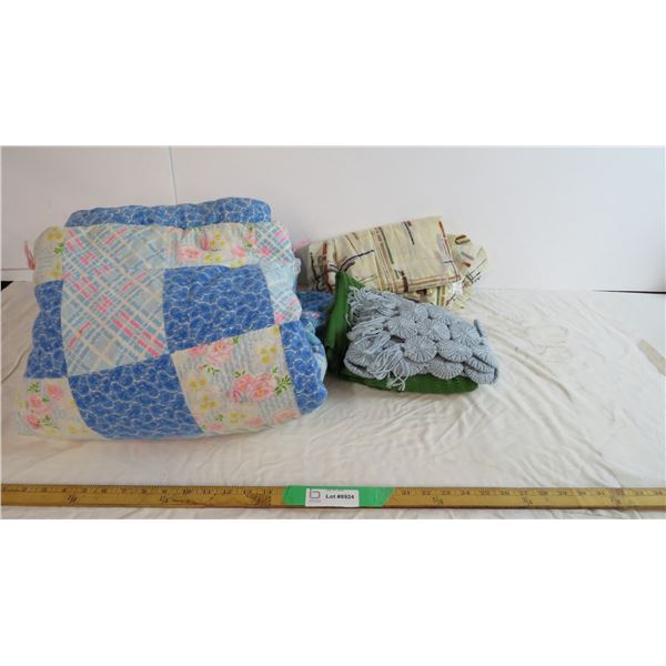 Blanket with Bed sheets