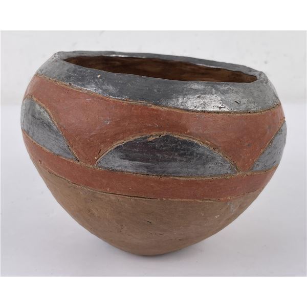 Makarunga Northern Zimbabwe Pottery Vase