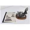 Image 1 : Bear Meet Chilmark Pewter Sculpture