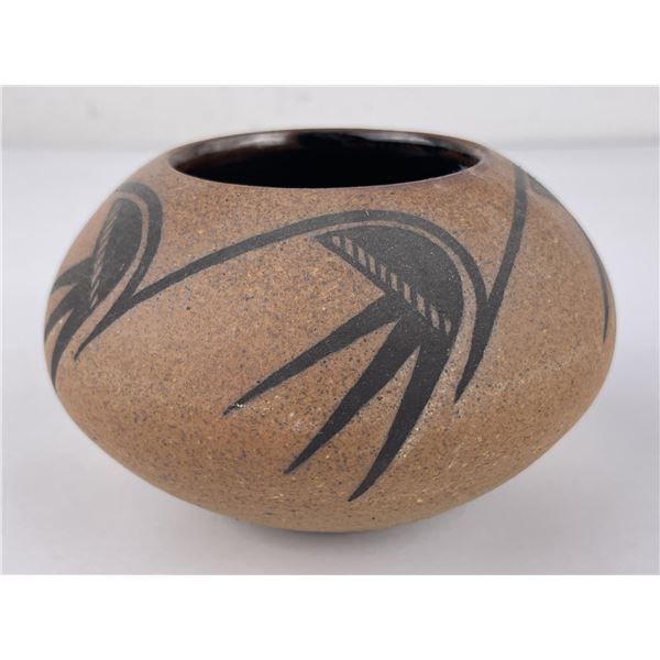 Karen Tevis Indian Pottery Vase Pot