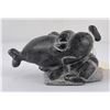 Image 1 : Alaskan Inuit Eskimo Soapstone Carving