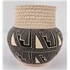 Image 2 : Acoma Pueblo Indian Pottery Pot Vase Vallo