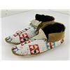 Image 2 : Plains Native American Indian Beaded Moccasins