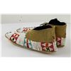 Image 5 : Plains Native American Indian Beaded Moccasins
