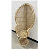 Image 3 : Mid Century Wicker Peacock Chair