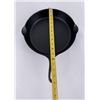 Image 10 : Griswold Slant Logo Cast Iron 9 Skillet Pan
