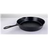 Image 3 : Griswold Slant Logo Cast Iron 9 Skillet Pan