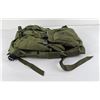 Image 2 : Vietnam War Field Pack Medium LC1 with Manual