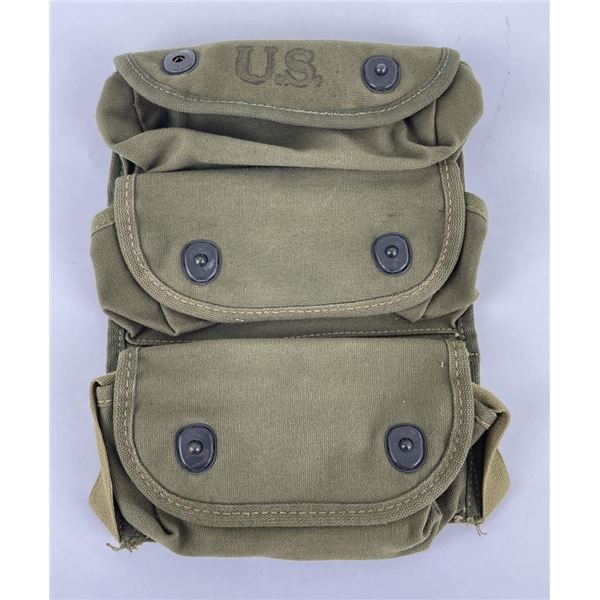 WW2 US 3 Pocket M18 Smoke Grenade Pouch