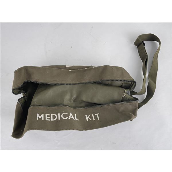WW2 Army Airforce Type TT-1 Medical Kit