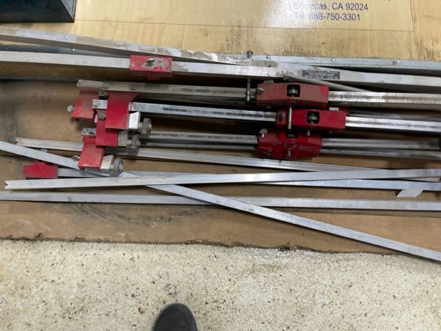 LASER MATE MEASURING SYSTEM FOR AUTOMOTIVE FRAME ALIGNMENT