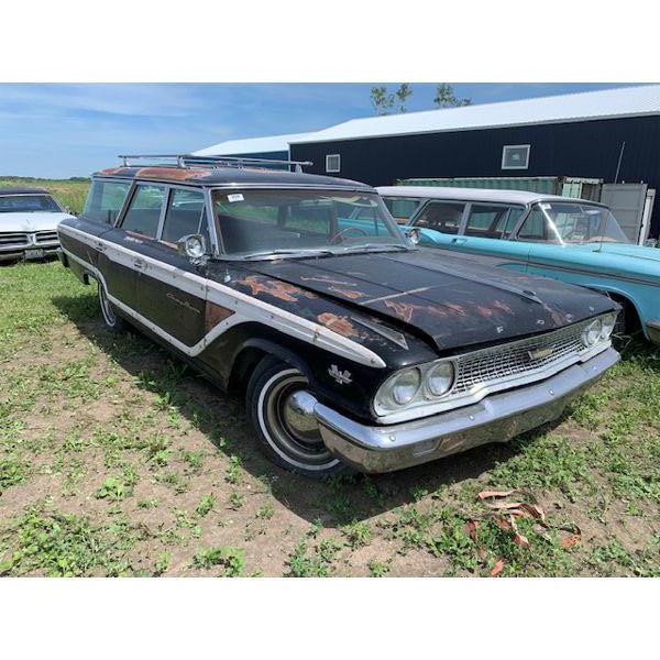 1963 FORD COUNTRY SQUIRE WAGON