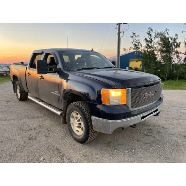 2009 GMC SIERRA - DIESEL