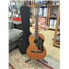 Image 1 : Yamaha Acoustic Guitar with Hard Case