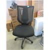 Image 1 : New Mesh Back Office Chair with Fabric Seat