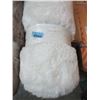 Image 1 : 4' x 6' White Fun Fur Area Carpet