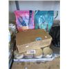 Image 1 : 2 Boxes of Wet & 2 Bags Dry Cat Food