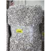 Image 1 : 5' x 7' Grey Speckled Shag Area Carpet