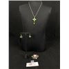 Image 1 : A Pretty Lot of Costume Jewelry, Necklace, Earring, Brooche