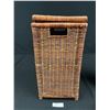 Image 1 : A Vintage 20 x 11 x 11" Lidded Wicker Basket