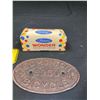 Image 2 : 1945 and 1954 Bicycle Plates and Vintage Cardboard Wonderbread Display