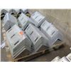 Image 2 : Pallet Metal Heavy Duty Right Angle Braces Brackets