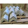 Image 2 : Pallet Metal Heavy Duty Right Angle Braces Brackets