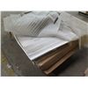 Image 4 : Pallet Orden 941557 LineA1 24X24=8 Screen Sectionals & Metal Mesh Screen