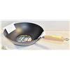 Image 1 : NEW 28CM CARBON STEEL NON-STICK WOK