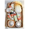 Image 1 : VINTAGE LOT INCLUDING 3 SALT & PEPPER SETS