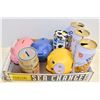 Image 1 : FLAT OF PIGGY BANKS & MORE