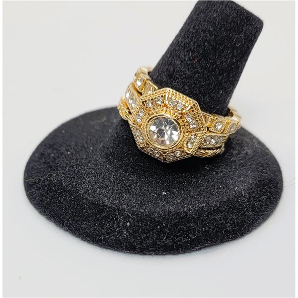 25)  SET OF 3 PCS GOLD TONE WITH CLEAR CZ