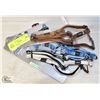 Image 1 : 4 DOG HARNESS FITS 11-18 INCH CHEST