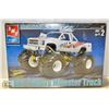 Image 1 : SEALED AMT USA1 MONSTER  TRUCK MODEL 1:25