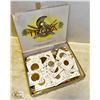 Image 1 : CIGAR BOX OF ASSORTED WORLD CANADIAN LOOSE &