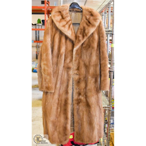 VINTAGE MINK COAT