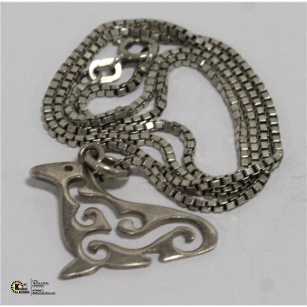 SILVER NECKLACE WITH WOLF CHARM