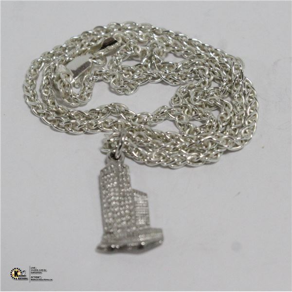 SILVER NECKLACE & PENDANT