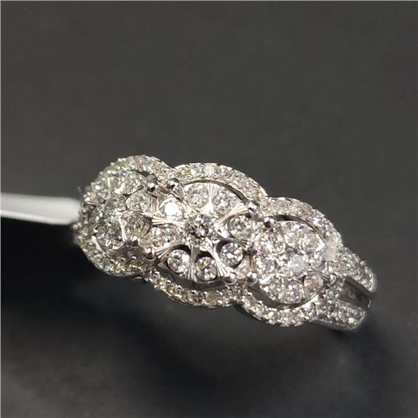 BZ1121-4 10K WHITE GOLD DIAMOND RING