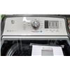 Image 2 : GE TOP LOAD WASHER 27" X 26" X 40"