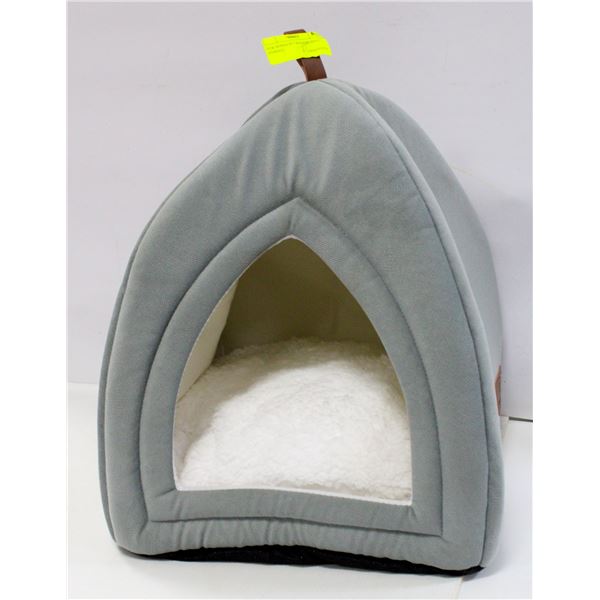 NEW DOMED PET BED FOR SMALL ANIMALS W/INNER PILLOW