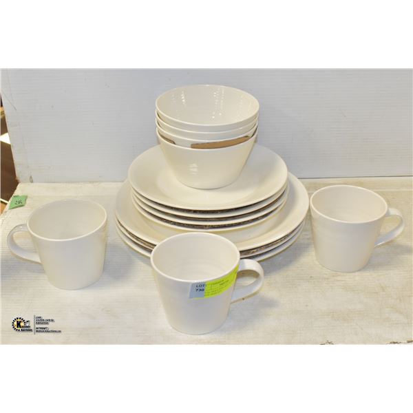 ROYAL DOULTON 1815 14 PIECE WHITE DISH SET