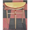 Image 1 : HALF MOON WOOD SIDE TABLE