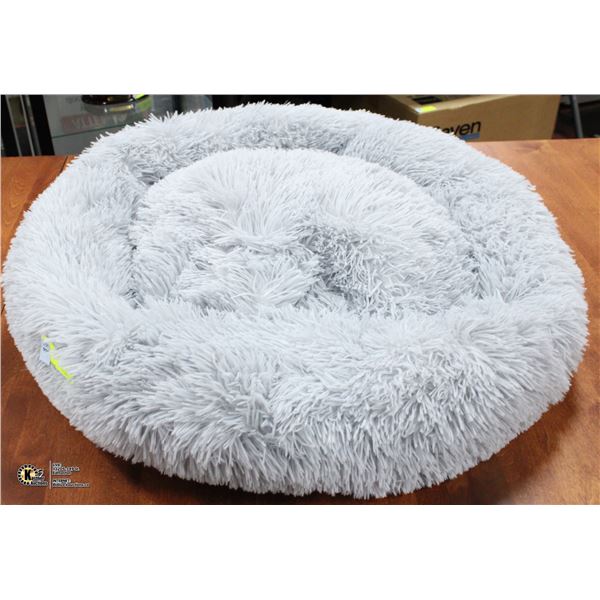 PET BED WITH ANTI SLIP BOTTOM