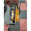 Image 1 : 14 PIECE 10 TON PORTABLE POWER HYDROLIC SET