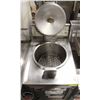 Image 1 : WINSTON 8000 COLLECTMATIC PRESSURE FRYER /W BASKET