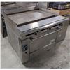 Image 2 : US RANGE CONVECTION OVEN W/ 36" GRILL TOP