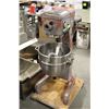 Image 2 : HOBART 30 QT COMMERCIAL MIXER W/ PADDLE & DOUGH